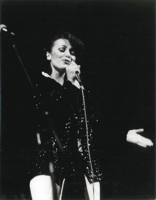 http://irenajarocka.pl/webdocs/image/2019/KG/Irena-Teatr-Polski-Wroclaw-12-01-1980-XXX-lecie-Impartu.jpg