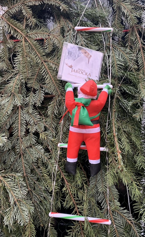 http://irenajarocka.pl/webdocs/image/2025/KG/Mikolaj-reklama.jpeg