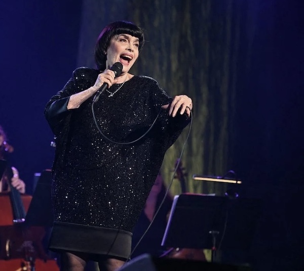 http://irenajarocka.pl/webdocs/image/2025/KG/Mireille-Mathieu-2025.jpg