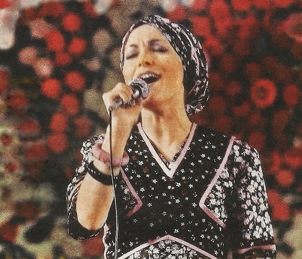 http://irenajarocka.pl/webdocs/image/2026/KG/Irena-festiwal-Opole-1976-w-turbanie-5.jpeg